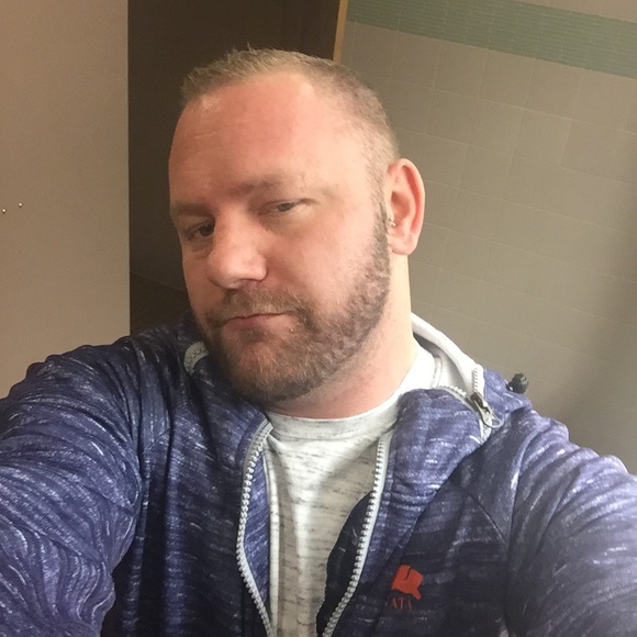 Meet your Posher, Daniel - Picture 1 of 1